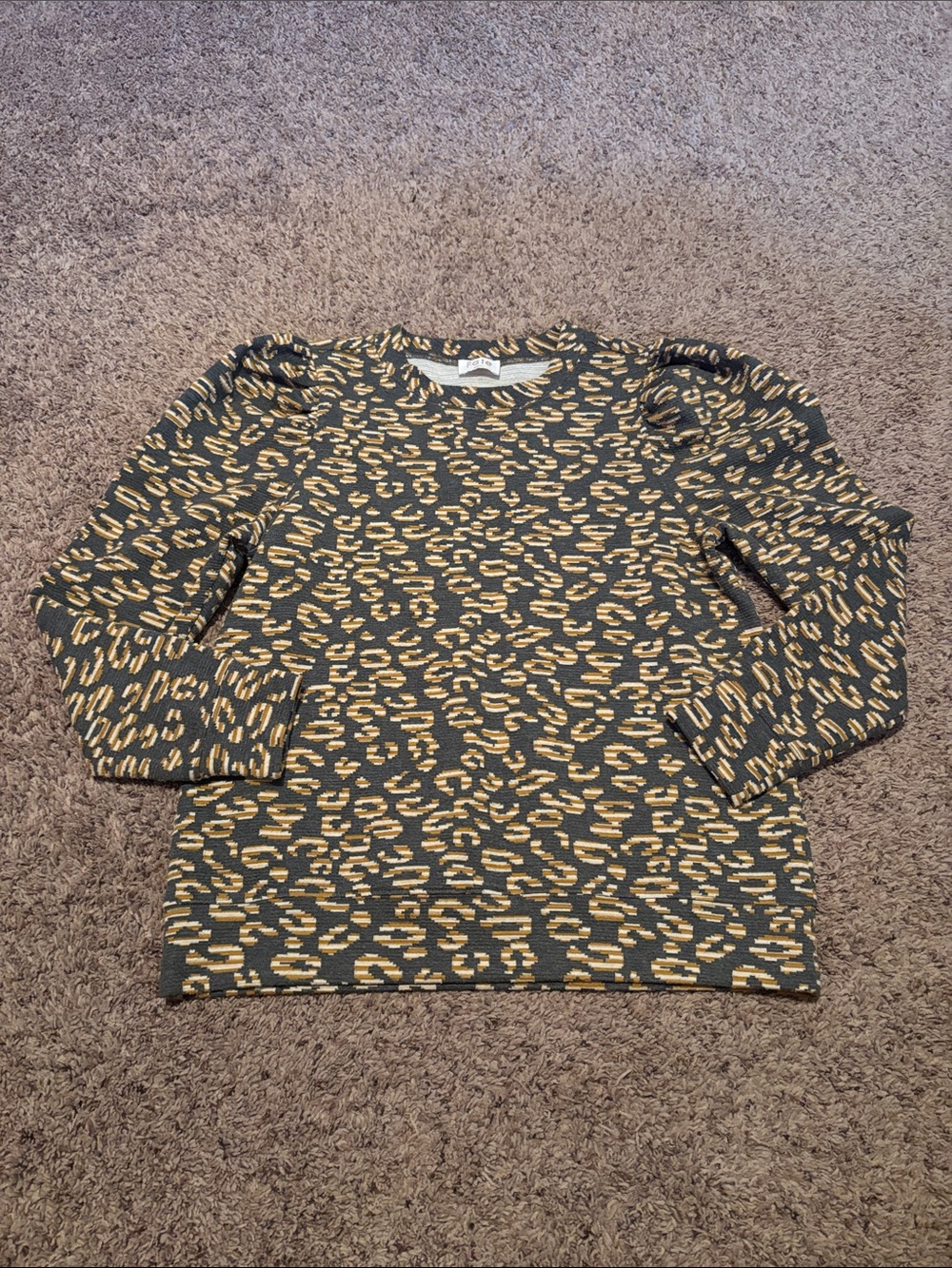 Fate Leopard Print Sweatshirt Yellow & Gray S